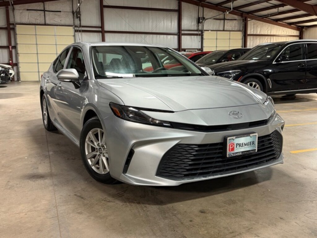 Used 2025 Toyota Camry LE Sedan