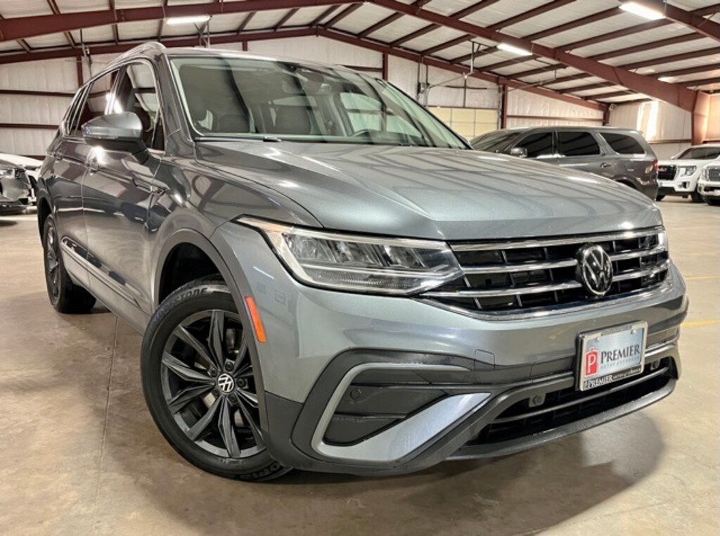 Used 2024 Volkswagen Tiguan 2.0T SE SUV