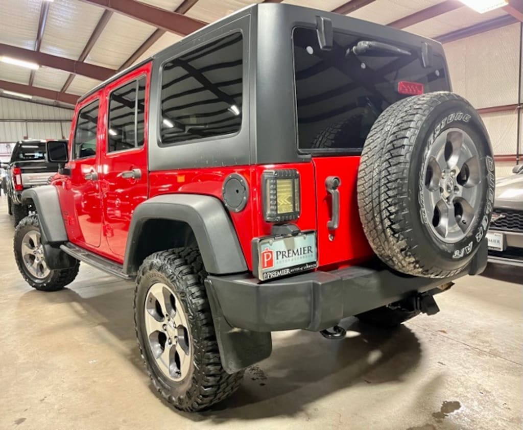 Used 2015 Jeep Wrangler Unlimited Sport 4x4 SUV