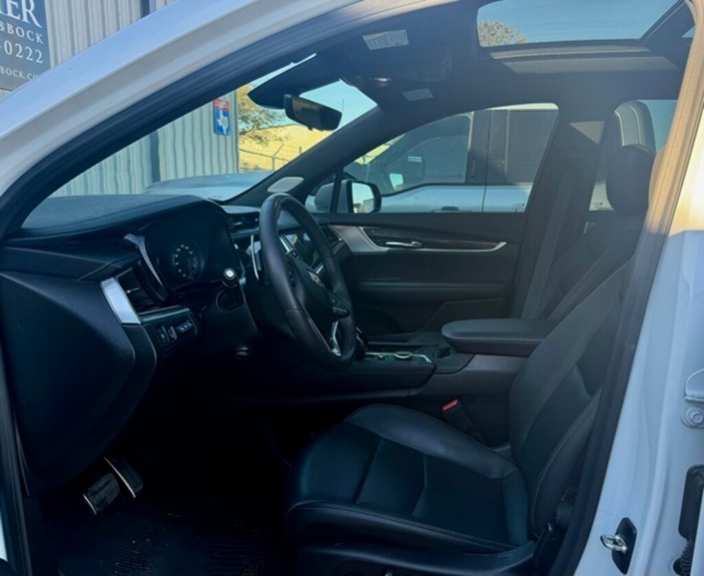 Used 2023 CADILLAC XT6 Sport SUV