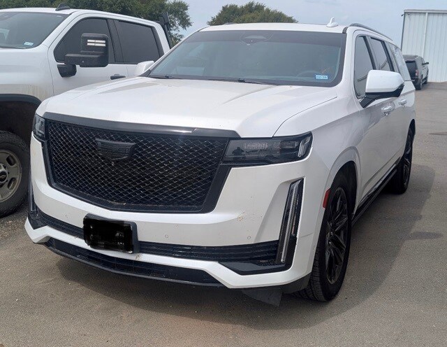 2022 Cadillac Escalade ESV Sport Platinum photo 2