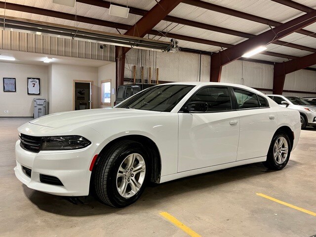 2023 Dodge Charger SXT photo 4