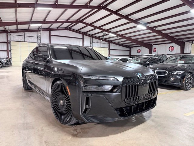 2024 BMW i7 Base