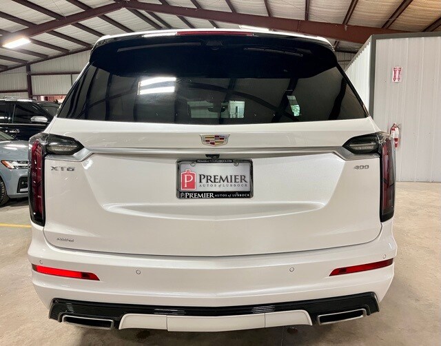 2024 Cadillac XT6 Sport photo 3