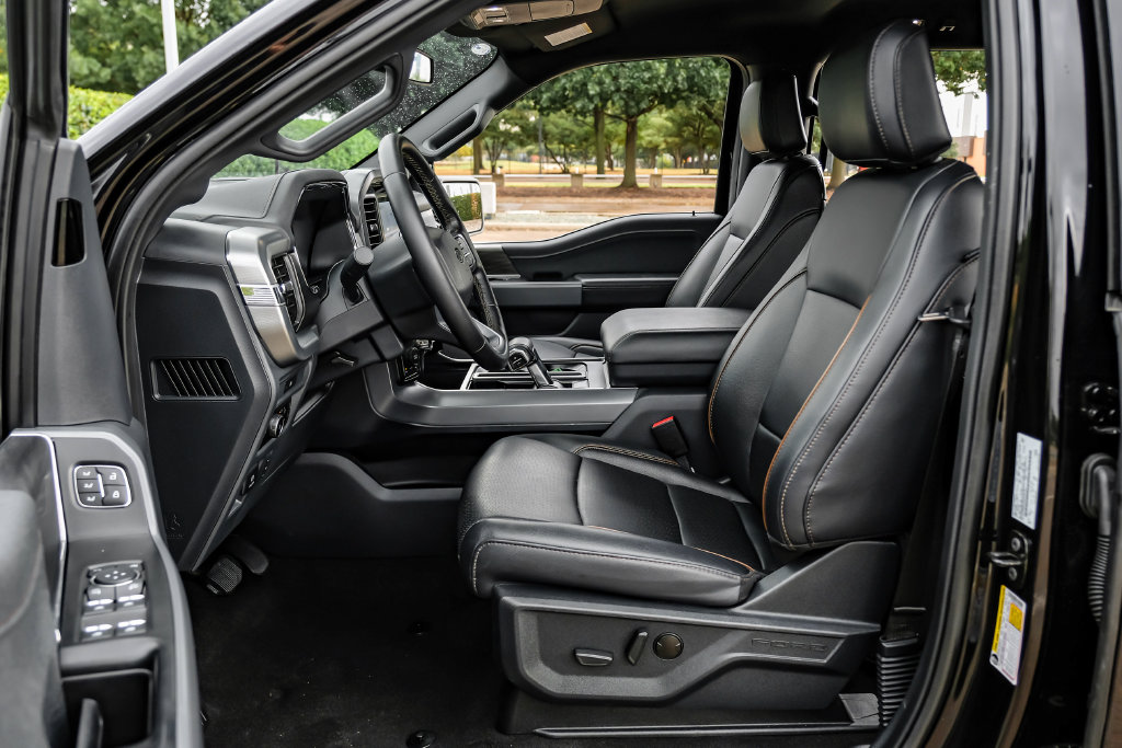 Used 2025 Ford F-150 Lariat Truck