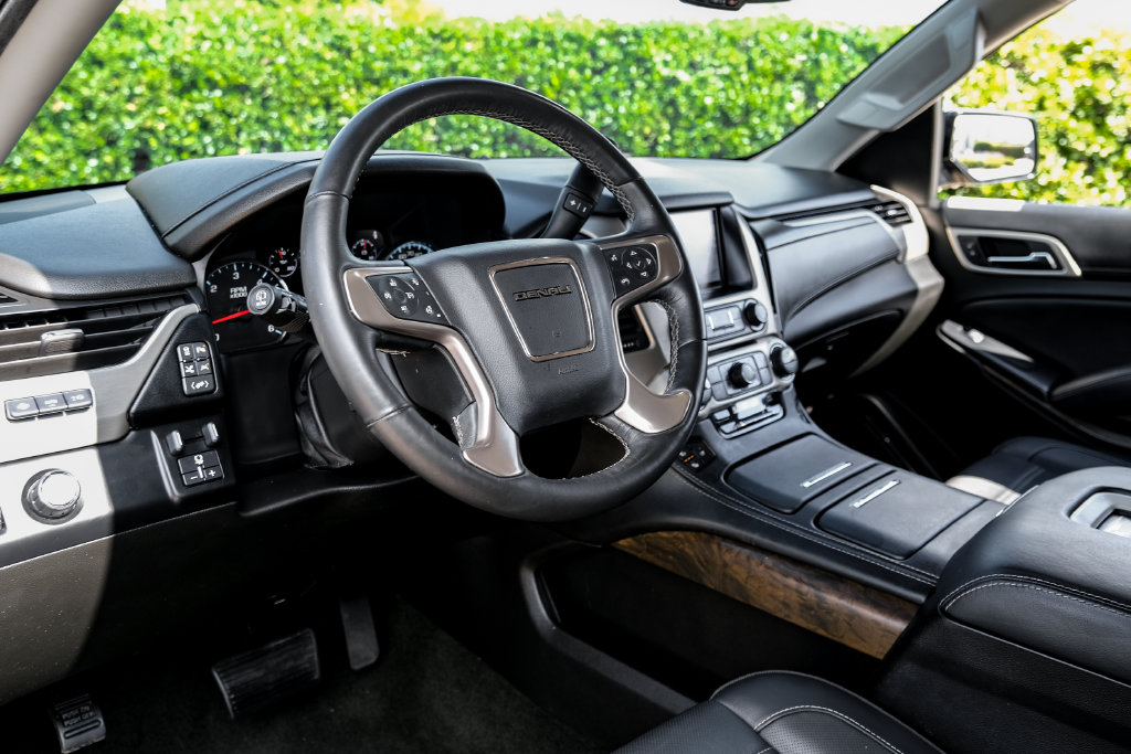 Used 2018 GMC Yukon Denali SUV