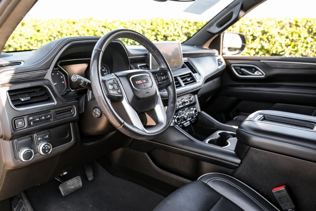 Used 2021 GMC Yukon SLT SUV