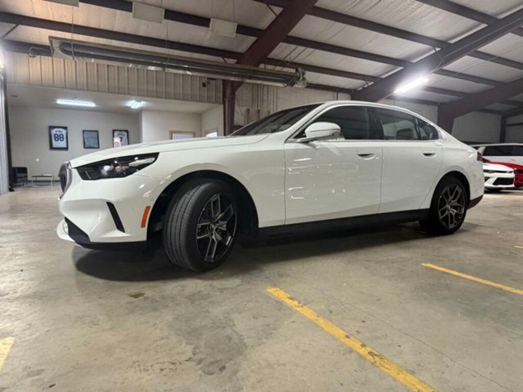 Used 2026 BMW 5 Series 530i xDrive Sedan