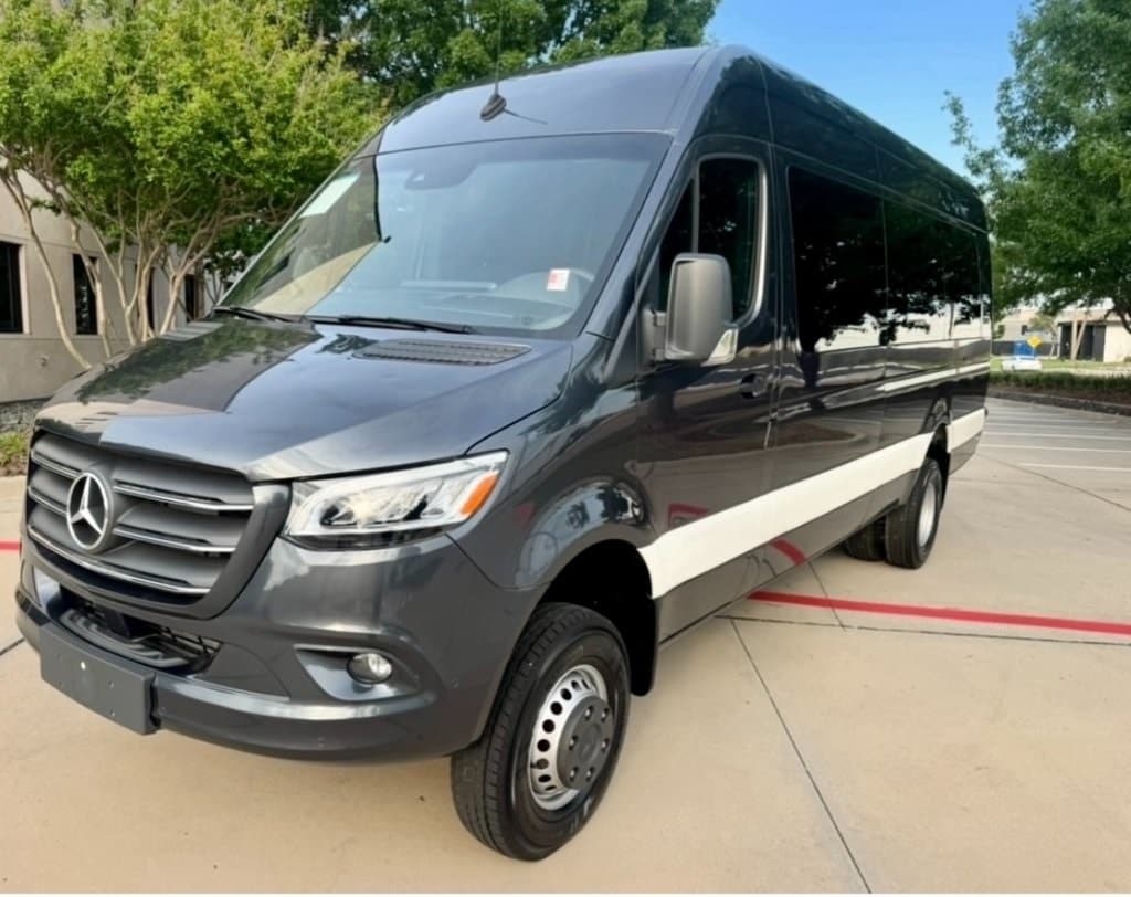 2023 Mercedes-Benz Sprinter Cargo Van Base