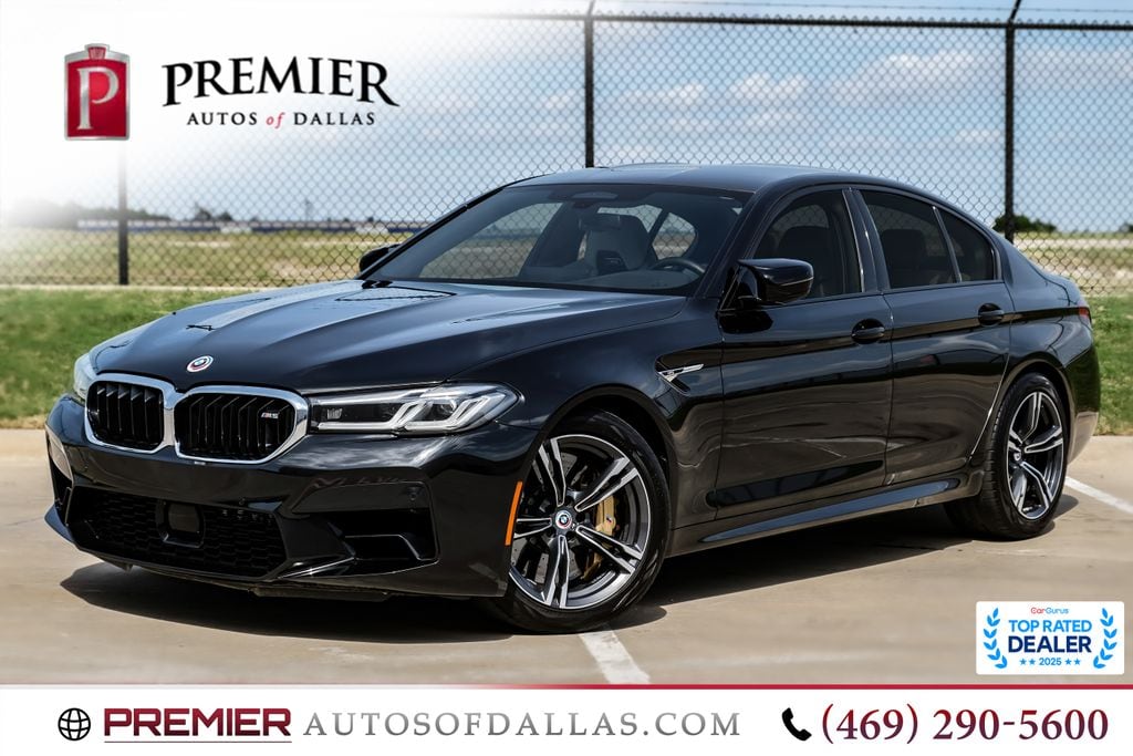 2023 BMW M5 -'s photo