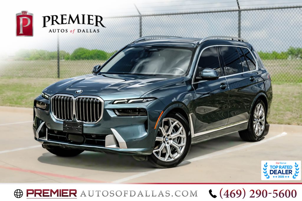 2023 BMW X7 xDrive40i's photo