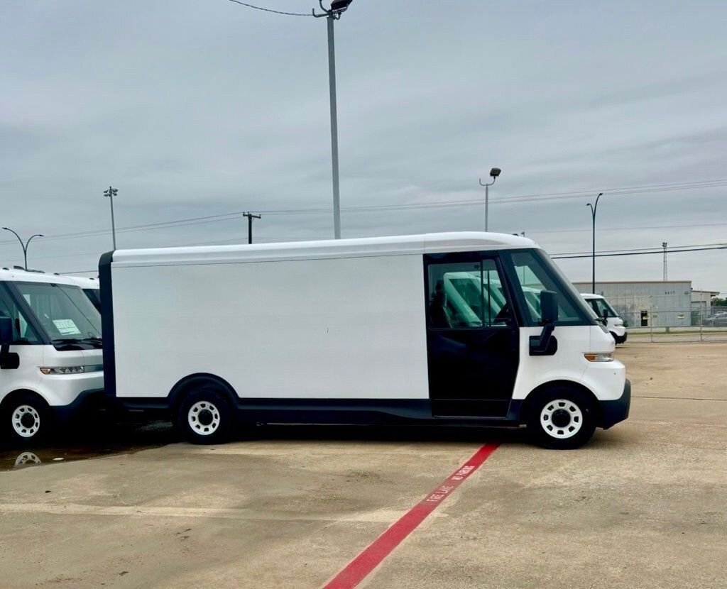 Used 2025 Brightdrop Zevo 600 600 Cargo Van