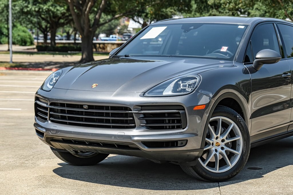 2019 Porsche Cayenne Base photo 3