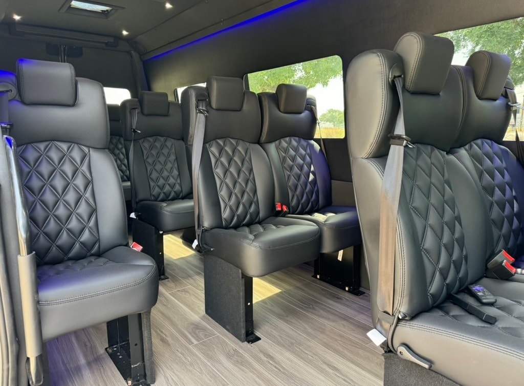 2022 Mercedes-Benz Sprinter Cargo Van Base's photo