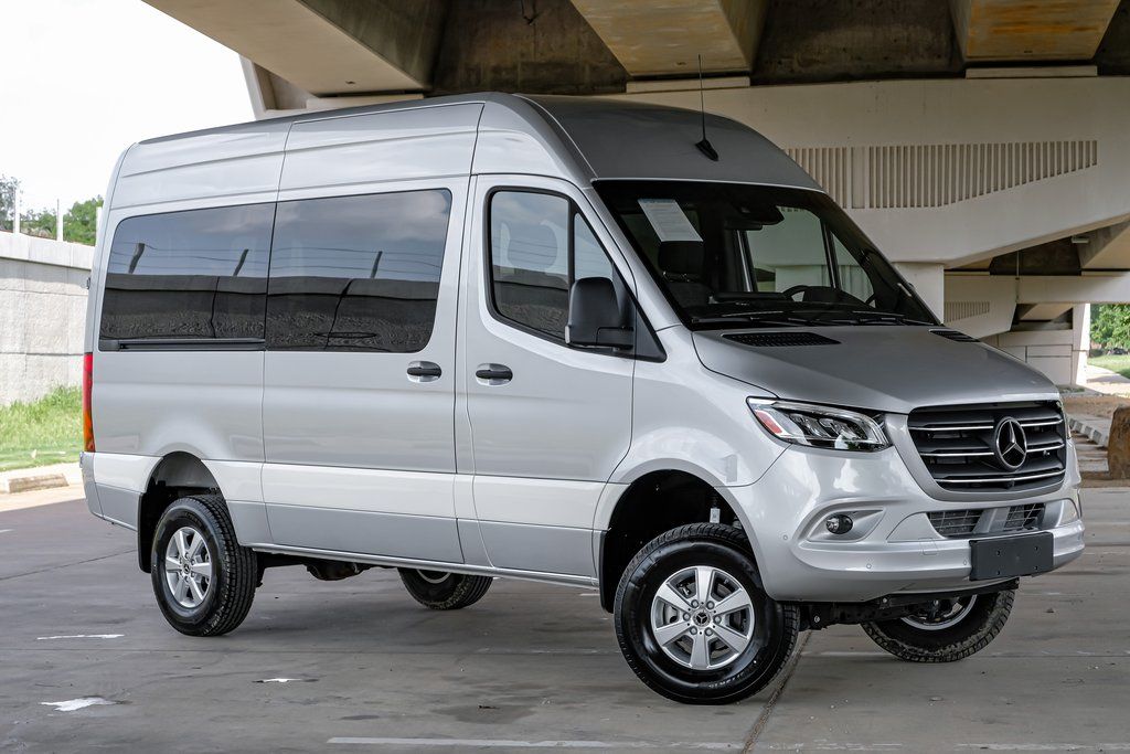 2023 Mercedes-Benz Sprinter 2500 144 WB 4x4's photo