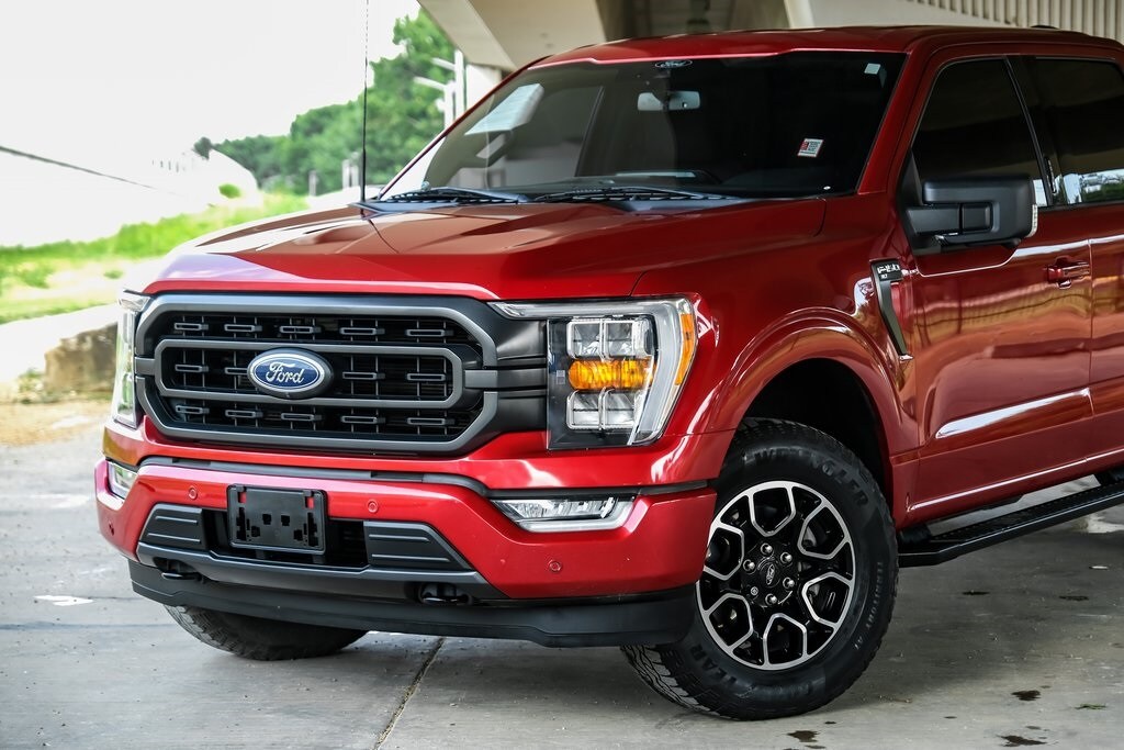 2022 Ford F-150 XLT photo 3