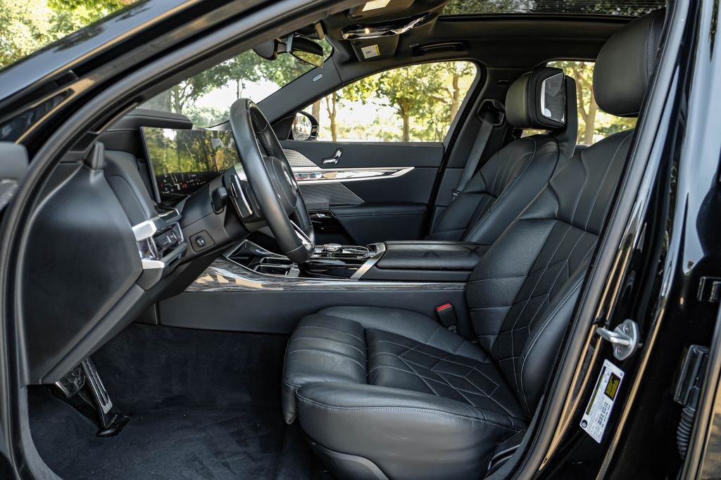 Used 2025 BMW 7 Series 740i Sedan