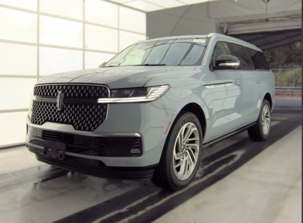 Used 2025 Lincoln Navigator L Reserve SUV