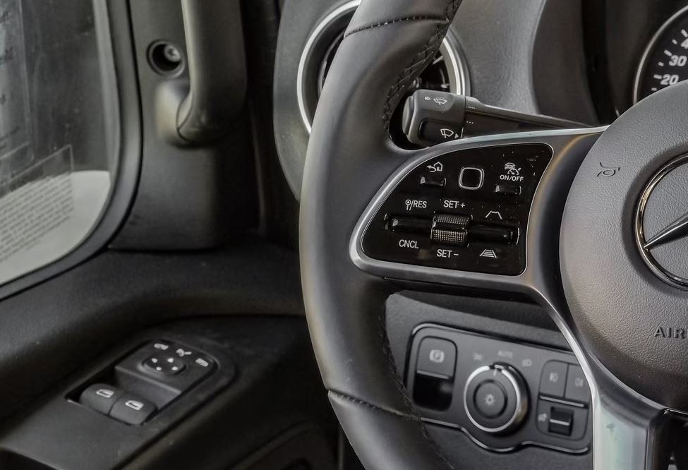 2022 Mercedes-Benz Sprinter Cargo Van Base - Photo 14