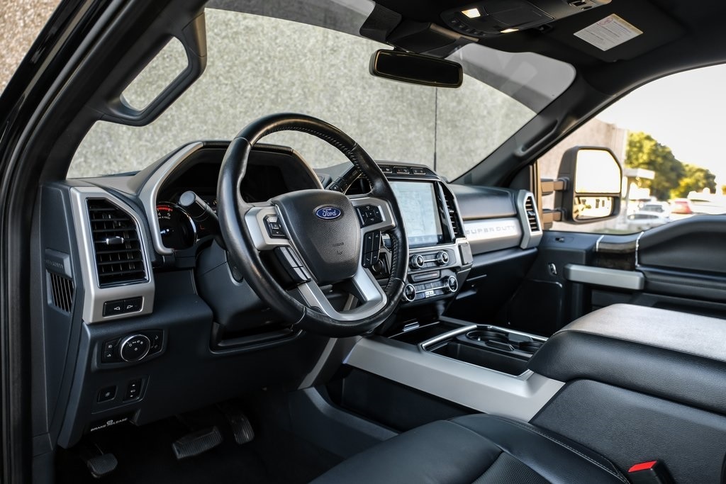 Used 2022 Ford F-350SD Lariat Truck