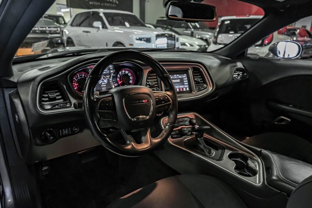 2019 Dodge Challenger GT photo 2