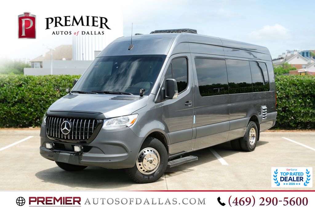 2022 Mercedes-Benz Sprinter 4500 170 Ext WB 3.0D High Roof's photo