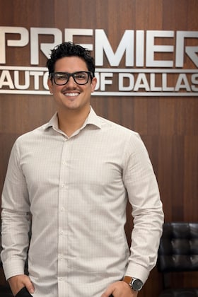 Staff member Andrew Velder from ID_85cf7c0f281c