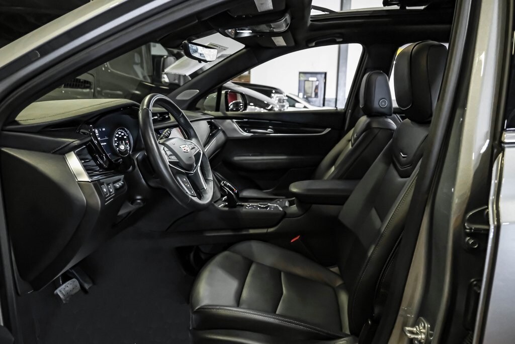 Used 2025 Cadillac XT5 Premium Luxury SUV