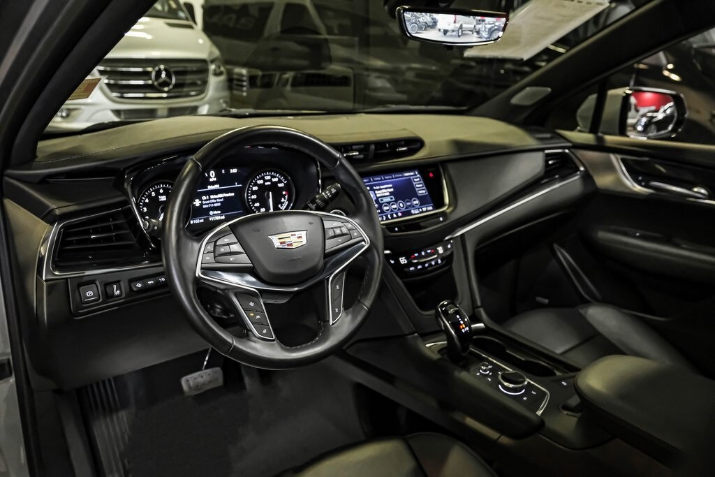 Used 2025 Cadillac XT5 Premium Luxury SUV