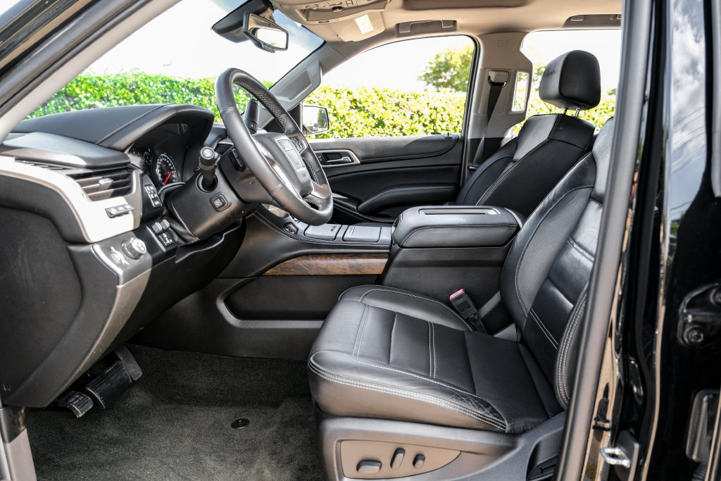 Used 2018 GMC Yukon Denali SUV