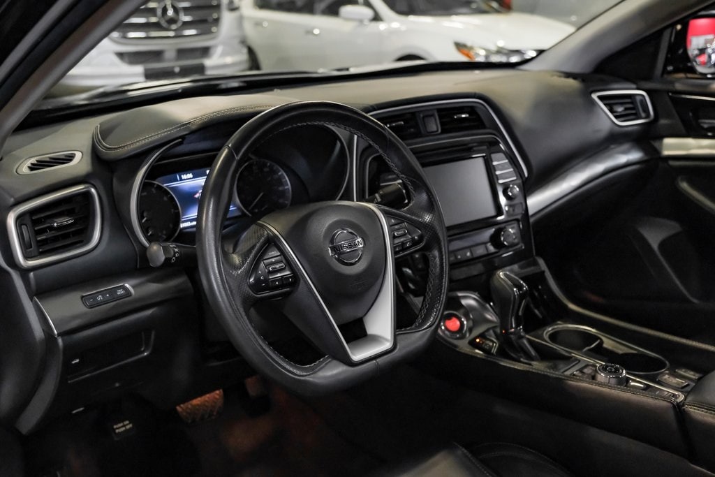 Used 2022 Nissan Maxima SV Sedan