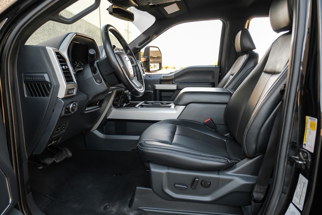 Used 2022 Ford F-350SD Lariat Truck