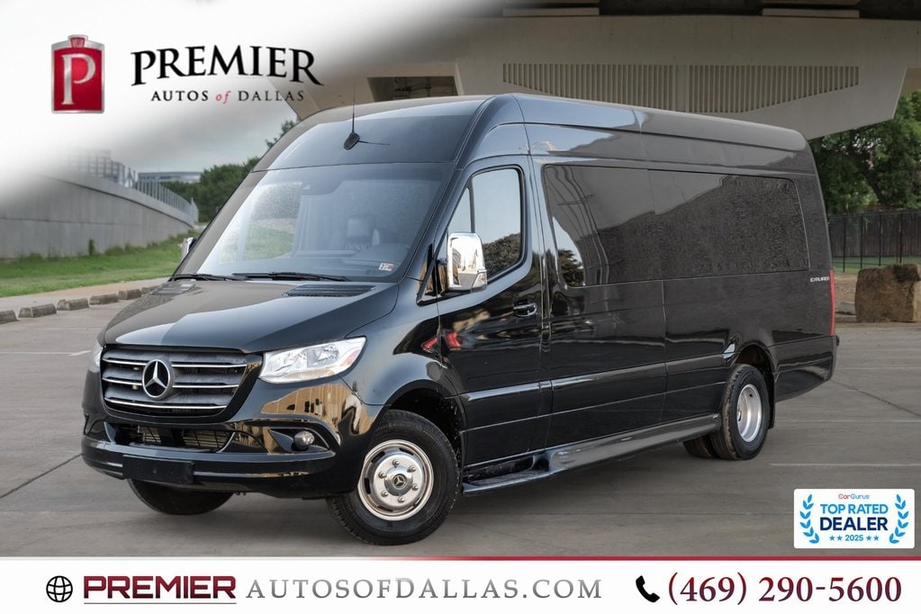 2020 Mercedes-Benz Sprinter Cargo Van Base's photo