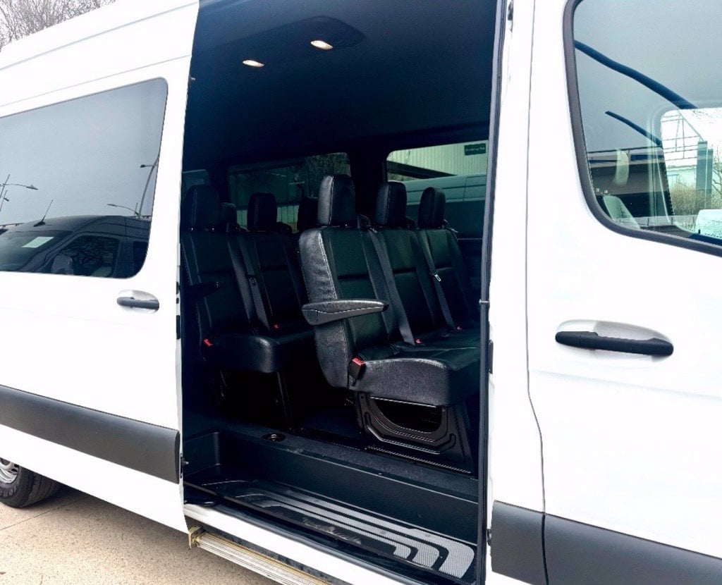 Used 2021 Mercedes-Benz Sprinter 2500 Passenger 170 WB Minivan/Van