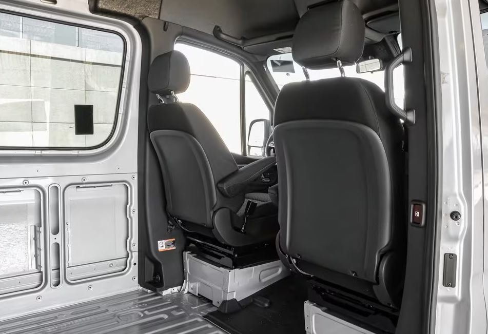 2022 Mercedes-Benz Sprinter Cargo Van Base - Photo 19