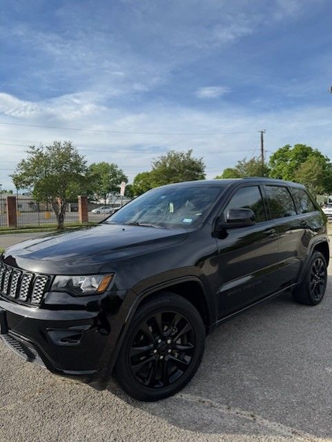 2019 Jeep Grand Cherokee Altitude