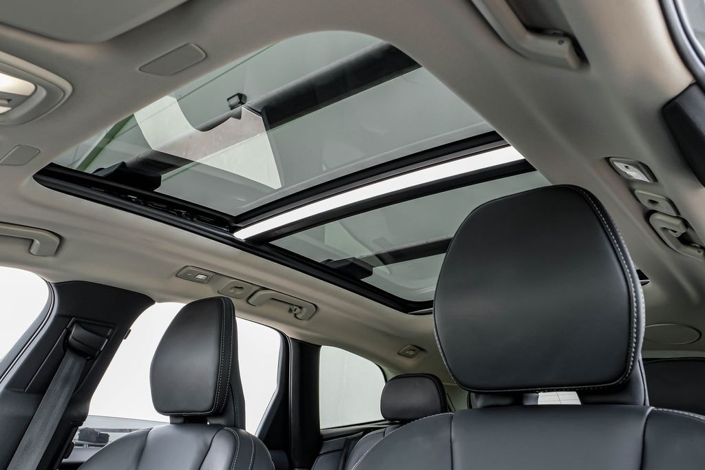 Used 2023 Volvo XC60 B6 Ultimate Bright Theme SUV