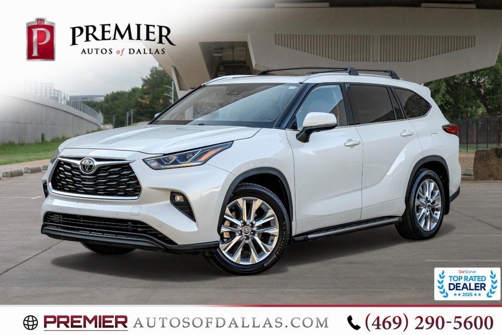 2021 Toyota Highlander Limited's photo