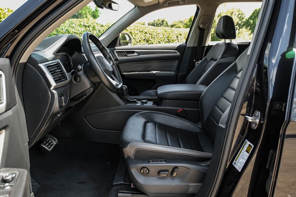 Used 2023 Volkswagen Atlas 3.6L V6 SEL Premium R-Line SUV