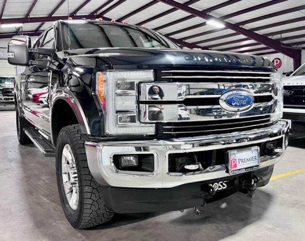 Used 2018 Ford F-250SD King Ranch Truck