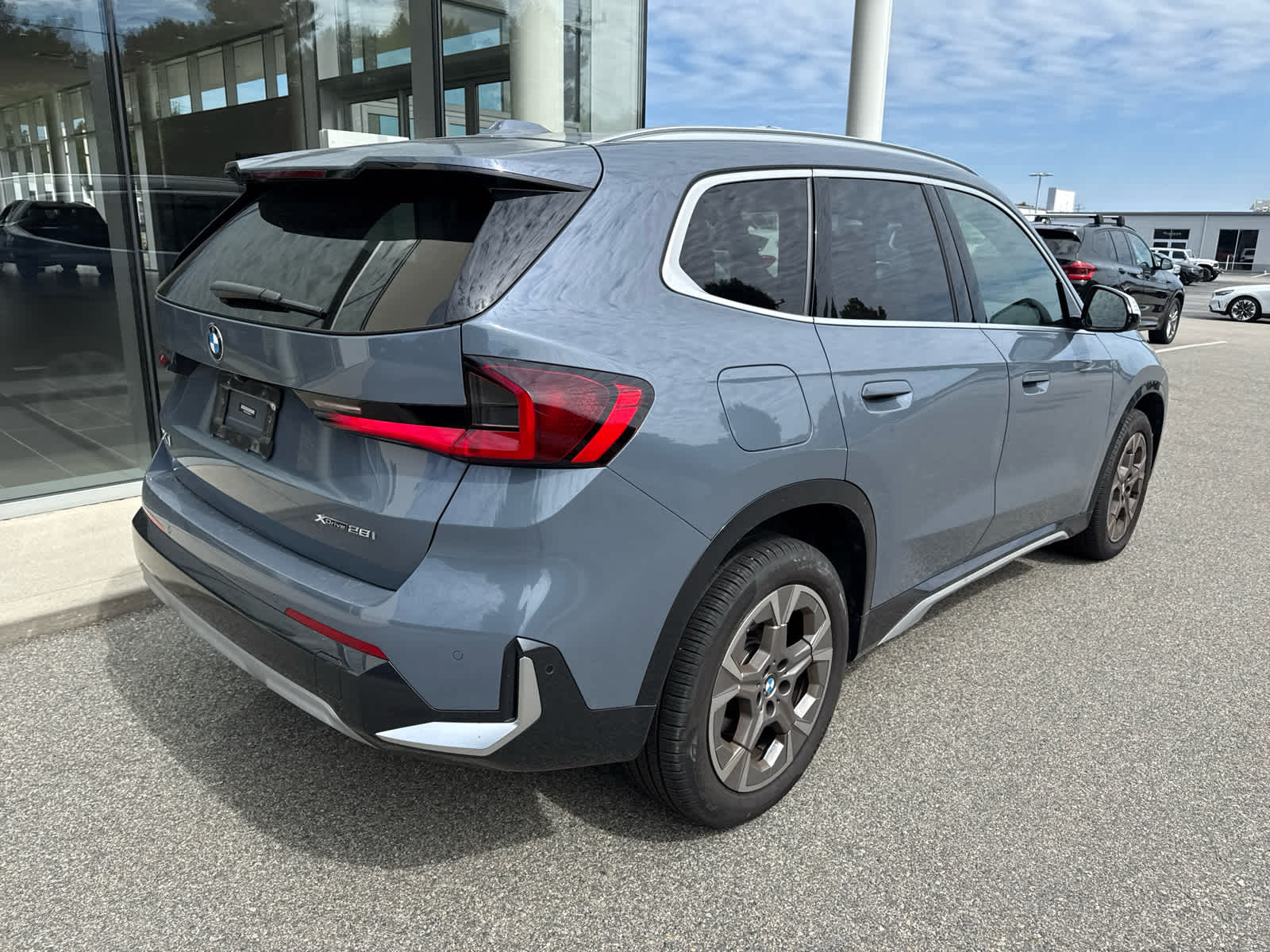 2023 Bmw X1 XDrive28i photo 3