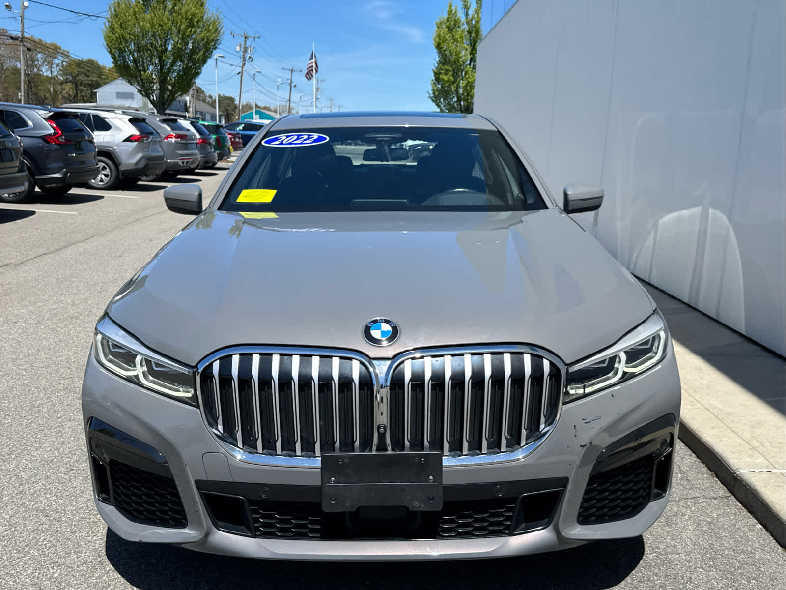 2022 BMW 7 Series 750i - Photo 3