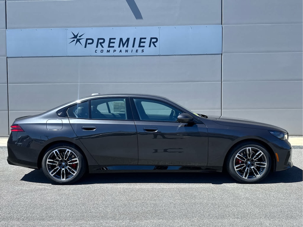 New 2027 BMW 530i xDrive xDrive Sedan
