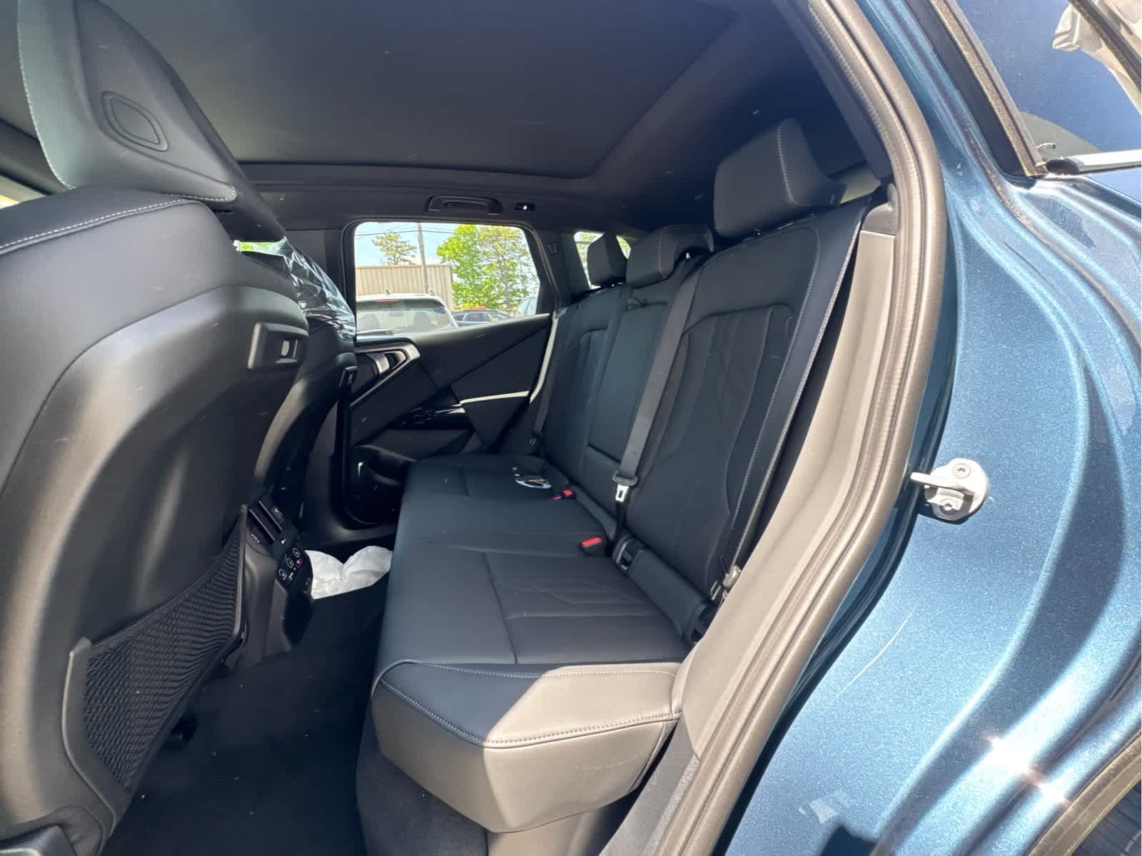 2026 BMW X3 30 - Photo 18
