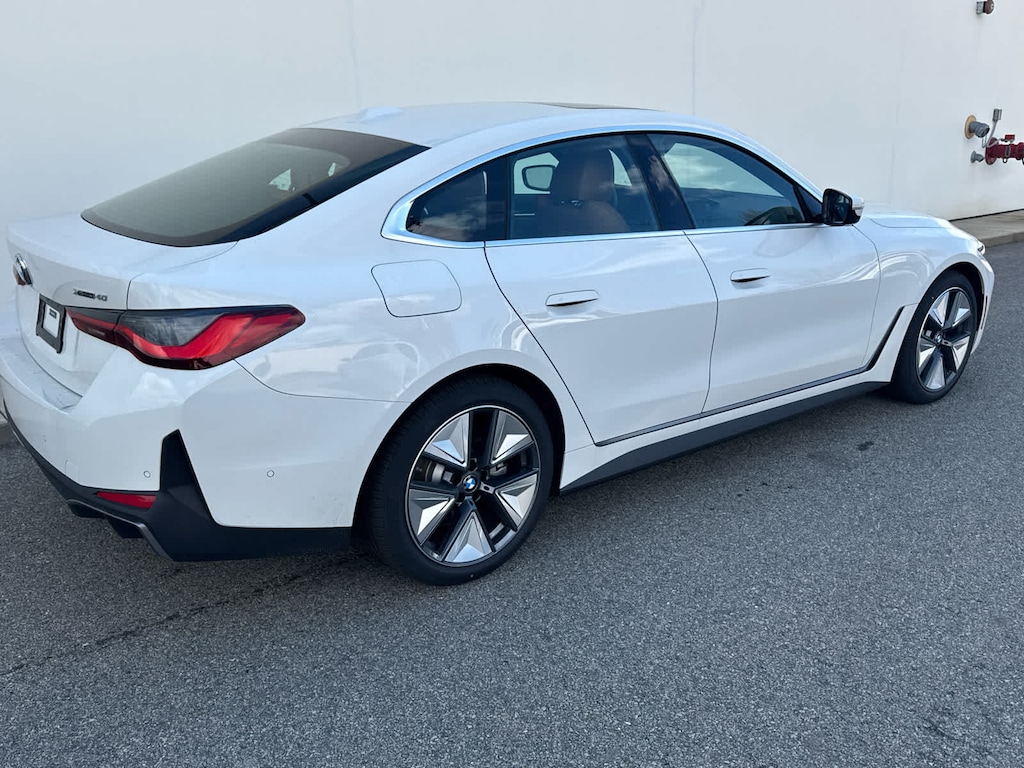 New 2026 BMW i4 xDrive40 xDrive40 Hatchback