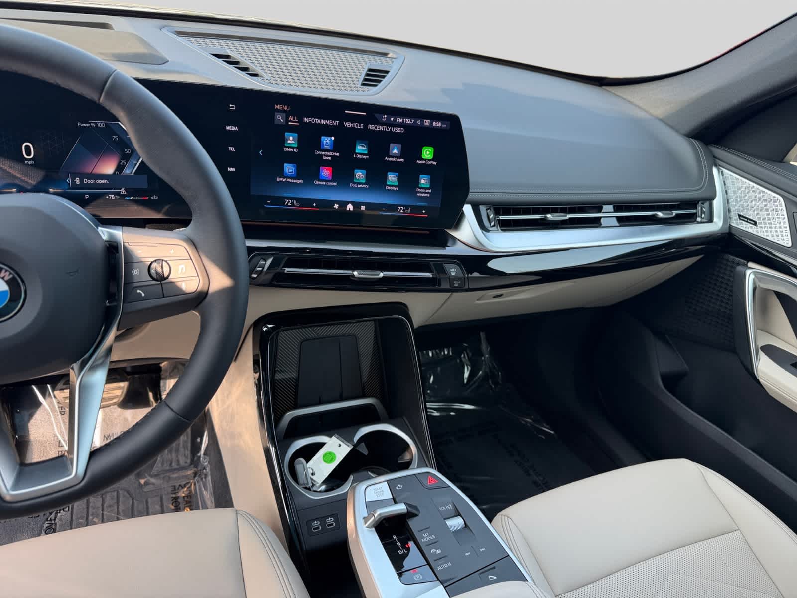 2025 BMW X1 28i - Photo 14