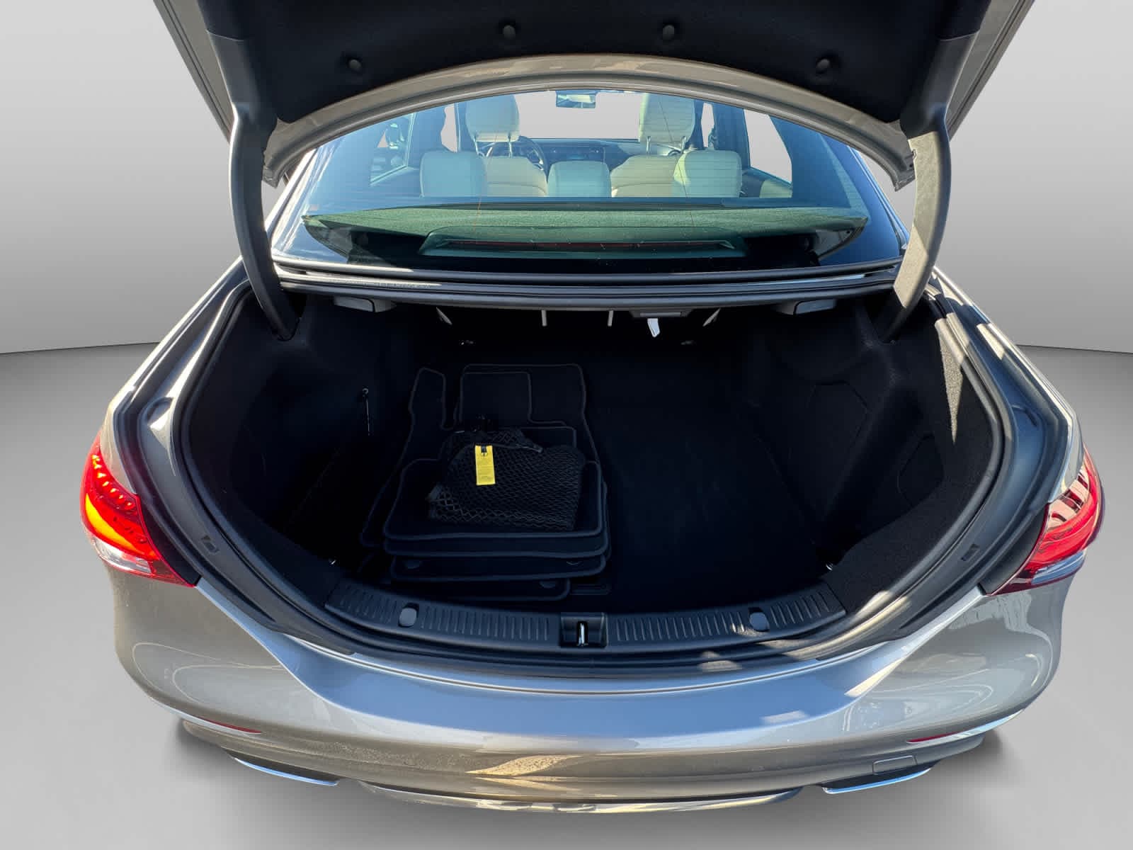 2023 Mercedes-Benz E-Class E450 - Photo 21
