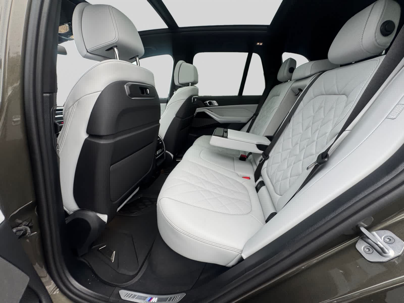 2026 BMW X5 50e - Photo 16