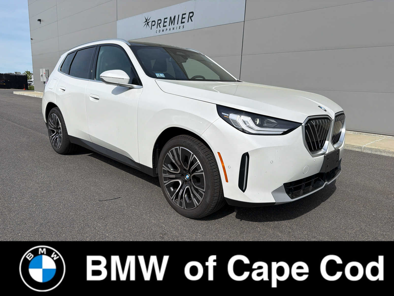 2025 BMW X3 30 XDRIVE's photo