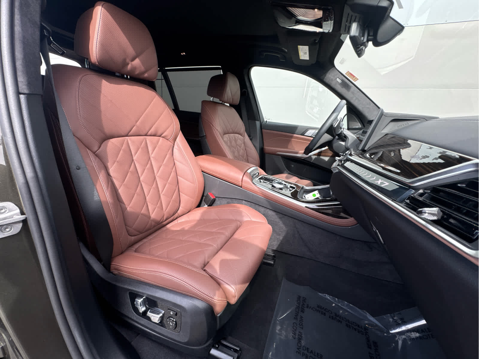 2026 BMW X7 40i - Photo 31